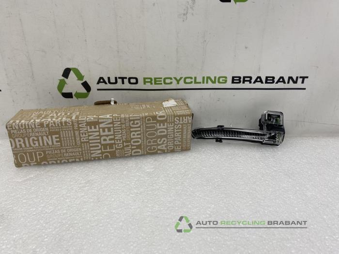 Knipperlicht spiegel rechts van een Renault Espace, Gebruikt, -, -, Ophalen of Verzenden