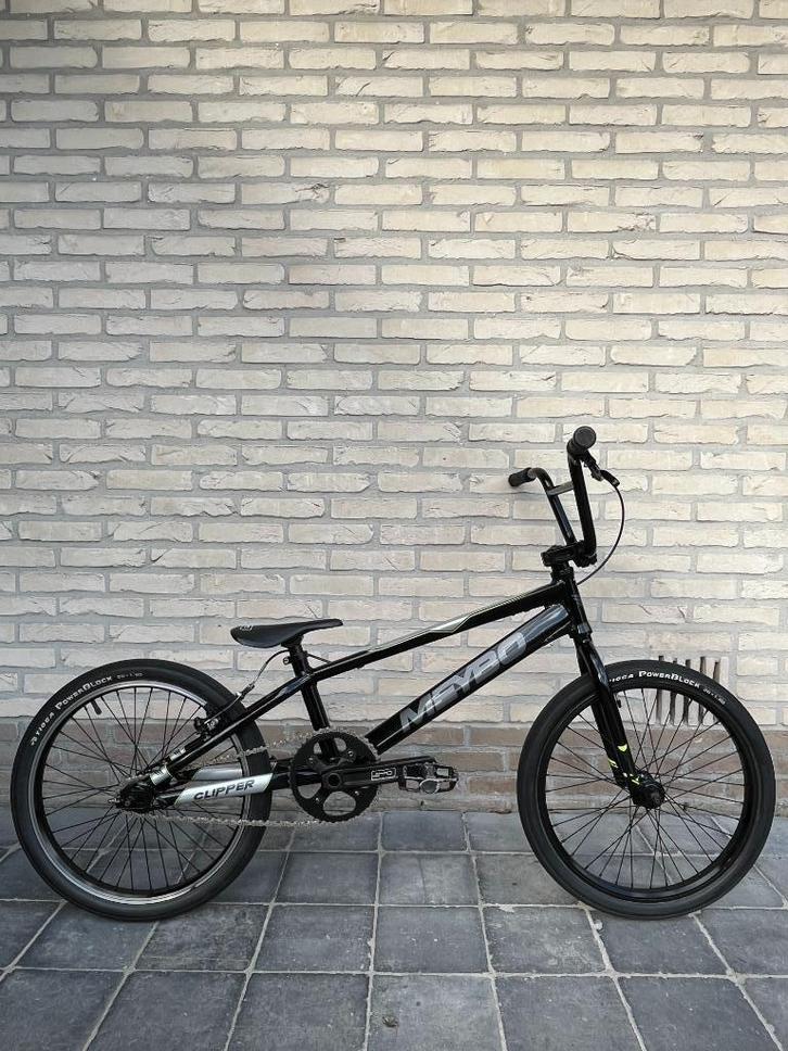 BMX Race fiets, Fietsen en Brommers, Fietsen | Crossfietsen en BMX, Zo goed als nieuw, 20 tot 24 inch, Aluminium, Ophalen