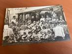 Carte photo avec adultes et groupe d'enfants -1917 -Namur ?, Gebruikt, Verzenden, Foto, Voor 1940