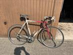 Koersfiets Giant retro, Fietsen en Brommers, Fietsen | Racefietsen, Ophalen, 10 tot 15 versnellingen, Giant