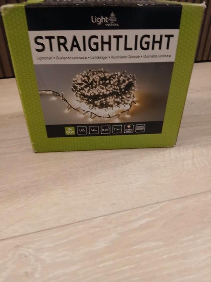 Kerstboom + kerstballen + figuurtjes + verlichting, Diversen, Kerst, Zo goed als nieuw, Ophalen