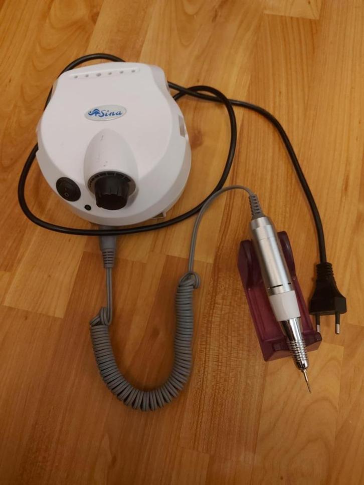 Materialen voor pedicure & manicure, Hobby en Vrije tijd, Overige Hobby en Vrije tijd, Nieuw, Ophalen