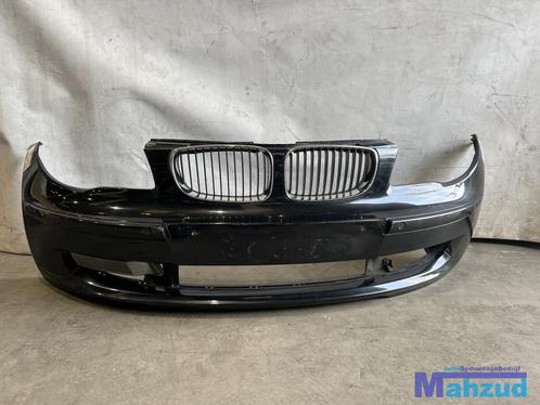 BMW 1 SERIE E87 E81 Zwart voorbumper 2003-2010, Auto-onderdelen, Carrosserie, Bumper, BMW, Voor, Gebruikt