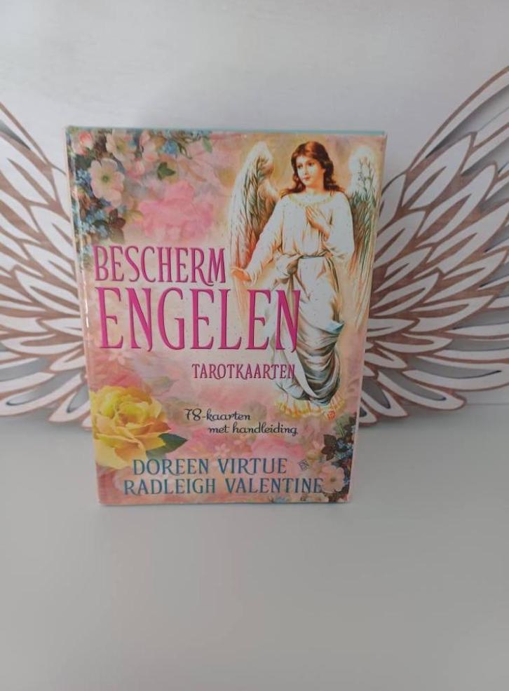 Beschermengelen Tarotkaarten 78 kaarten met handleiding, Boeken, Esoterie en Spiritualiteit, Zo goed als nieuw, Overige typen