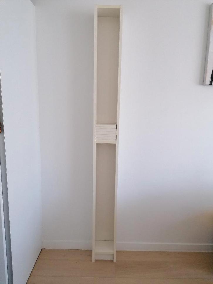 Range CD ou petite bibliothèque Ikea, Maison & Meubles, Armoires | Étagères, Utilisé, Enlèvement