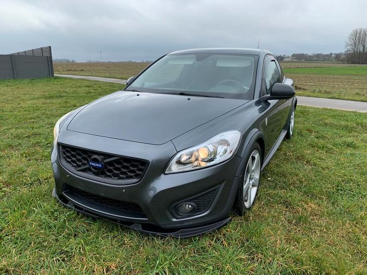 Volvo C30 euro 5 diesel R Design, Autos, Volvo, Particulier, C30, Diesel, Euro 5, Coupé, Boîte manuelle, Argent ou Gris, Noir