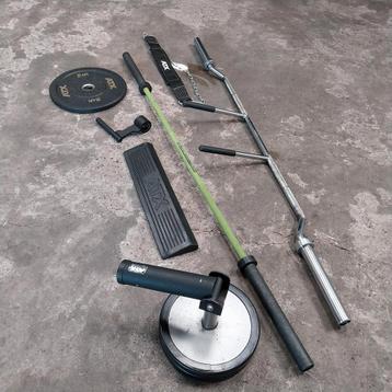 Atx fitness power matriaal + Olympische safety squat barbell beschikbaar voor biedingen