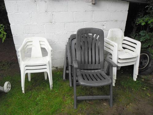 Witte leren krukken en tuinstoelen, Tuin en Terras, Tuinstoelen, Gebruikt, Metaal, Inklapbaar, Stapelbaar, Ophalen