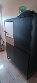 Barkast met een stuk wand verlichting., Huis en Inrichting, Kasten | Wandmeubels, Ophalen, Zo goed als nieuw