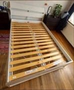 wit houten bed van 140 cm/200 cm met nieuwe boxsprings, Ophalen, Zo goed als nieuw, 200 cm, 140 cm