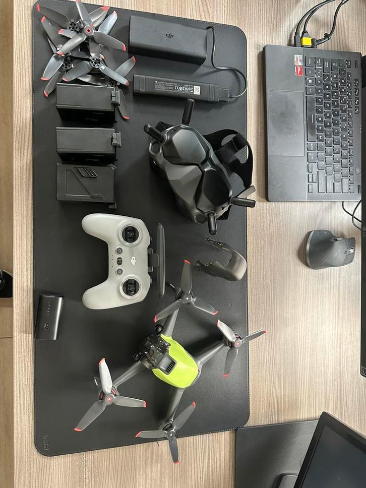DJI FPV Drone + Flymore Combo - Direct klaar voor gebruik, Audio, Tv en Foto, Drones, Zo goed als nieuw, Ophalen