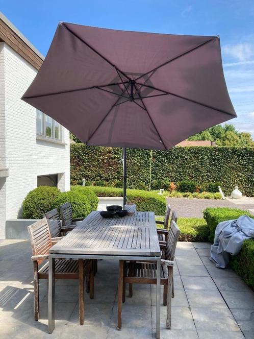 degelijke tafel met 6 stoelen en parasol, Tuin en Terras, Parasols, Gebruikt, Zweefparasol, Ophalen