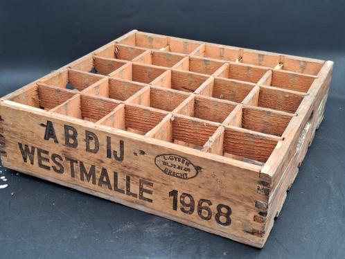 oude bierbak ABDIJ WESTMALLE, 1968, Verzamelen, Biermerken, Zo goed als nieuw, Overige typen, Overige merken, Ophalen of Verzenden