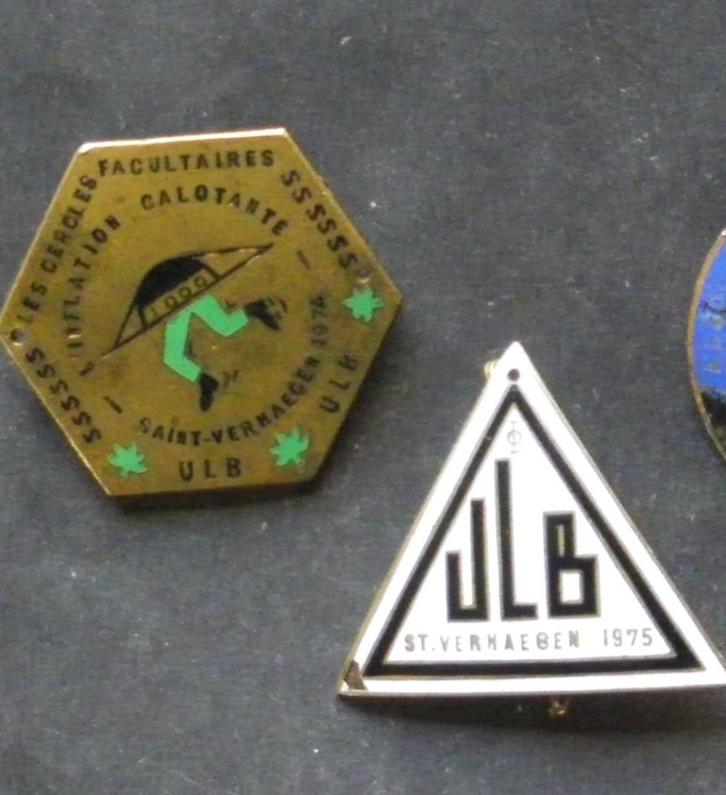 Cercles facultaires ULB: médailles de Saint-V 1974 et 1975, Verzamelen, Militaria | Algemeen, Overige soorten, Lintje, Medaille of Wings