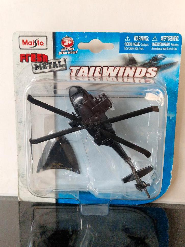 Maisto Tailwinds UH-60A Black Hawk miniatuur helikopter, Kinderen en Baby's, Speelgoed | Actiefiguren, Zo goed als nieuw, Verzenden
