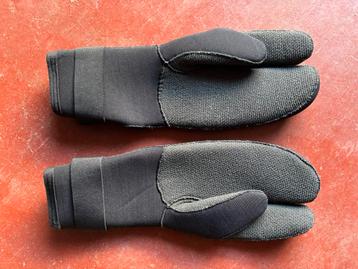 Duikhandschoenen 3-vinger model - duikwanten - maat 2XL beschikbaar voor biedingen