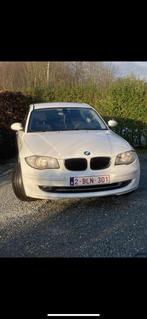 Bmw 1 serie E 81 (116 i) bouwjaar 2009 137.000 kms, Auto's, Euro 5, Zwart, Wit, Handgeschakeld