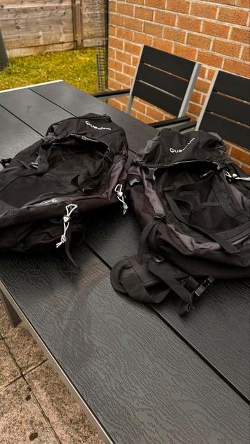 rugzakken Quechua zwart 50 liter beschikbaar voor biedingen