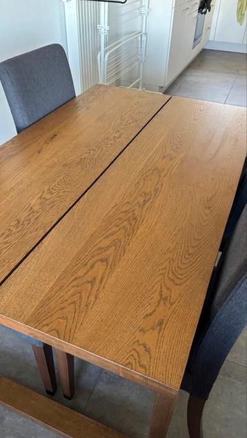Table de salle à manger beschikbaar voor biedingen