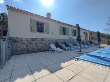 TE HUUR - Villa met airco en verwarmd zwembad in Ardèche beschikbaar voor biedingen