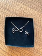 Parure boucles d’oreilles et tour de cou argenté, Neuf, Enlèvement, Réglable, Argent