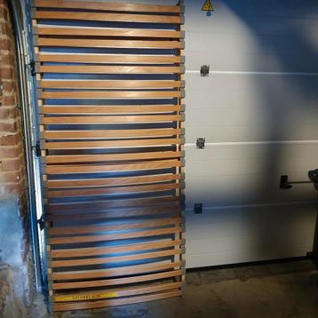 Lattenbodem 1 persoon 90 x 200 cm beschikbaar voor biedingen