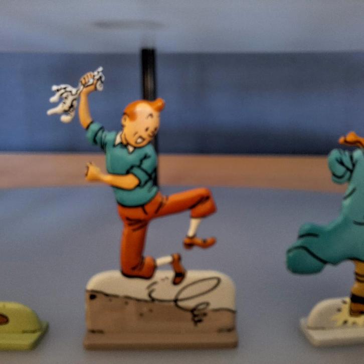 Petite figurine en métal peint Tintin, Collections, Personnages de BD, Neuf, Statue ou Figurine, Tintin, Enlèvement ou Envoi
