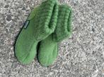 Wollen pantoffels kind maat 29, Kinderen en Baby's, Babykleding | Schoentjes en Sokjes, Ophalen, Gebruikt