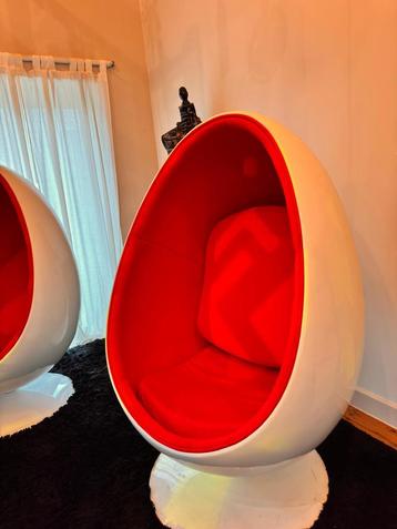 Egg chair beschikbaar voor biedingen