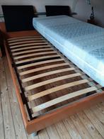 Slaapkamer, bed en kasten, Ophalen, Zo goed als nieuw