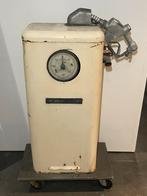 Antieke benzinepomp, Enlèvement