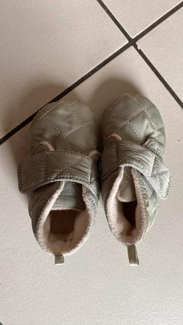 Baby schoentjes beschikbaar voor biedingen