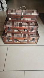 vintage kofferset 3 stuks in nieuwe staat, Ophalen
