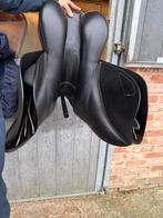 Mooi ikonic zadel, Enlèvement, Comme neuf