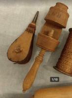 antieke houten werktuigen: naaldendoosje naaiklem blaasbalg, Antiek en Kunst, Ophalen of Verzenden