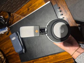 Dutch originals koptelefoon beschikbaar voor biedingen