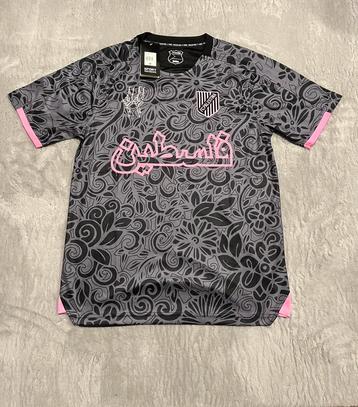 Maillot Palestine noir taille M beschikbaar voor biedingen