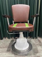 Vintage kappersstoel, Ophalen, Zo goed als nieuw