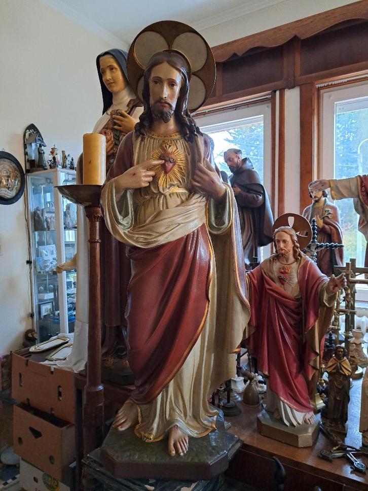 Antiek Hoogte 110 Cm  Kerkbeeld Jezus Cristus Heilig Hart, Antiquités & Art, Antiquités | Objets religieux, Enlèvement