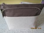 Trousse de maquillage beige et brune, Nieuw, Beige, Ophalen of Verzenden, Heer of Dame