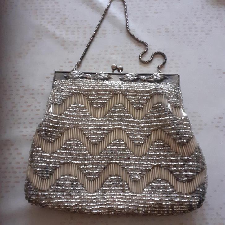 handtasjes en geldtasjes, Handtassen en Accessoires, Tassen | Damestassen, Wit, Ophalen of Verzenden