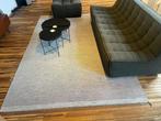 Tapis tissé gris et bleu — 3 m x 2 m, Maison & Meubles, Ameublement | Tapis & Moquettes, 200 cm ou plus, 200 cm ou plus, Blanc