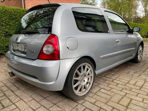 Renault clio sport, Auto's, Renault, Particulier, Clio, Benzine, Euro 2, 3 deurs, Handgeschakeld, Zilver of Grijs, Zwart, Leder en Alcantara