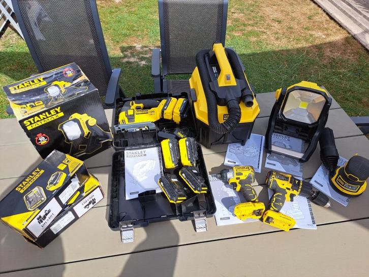 Diverse toestellen Stanley Fatmax 18v, Doe-het-zelf en Bouw, Gereedschap | Overige machines, Zo goed als nieuw, Ophalen of Verzenden
