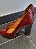 Pumps bordeau, Kleding | Dames, Schoenen, MEZURA, Ophalen of Verzenden, Gedragen