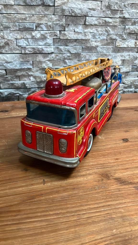 Camion pompiers, Collections, Jouets, Utilisé, Enlèvement ou Envoi