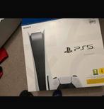 Ps5 (sous garantie), 2 manettes et jeux, Ophalen of Verzenden, Zo goed als nieuw, Playstation 5