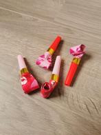 Roltongen blaastoeters hartjes, Ophalen of Verzenden, Nieuw, Feestartikel