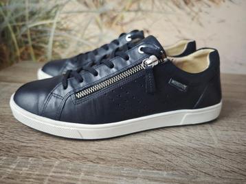 Mephisto maat 40 ( EUR 7 / US 9,5 ) beschikbaar voor biedingen