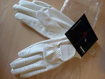 nieuwe wedstrijdhandschoenen beschikbaar voor biedingen